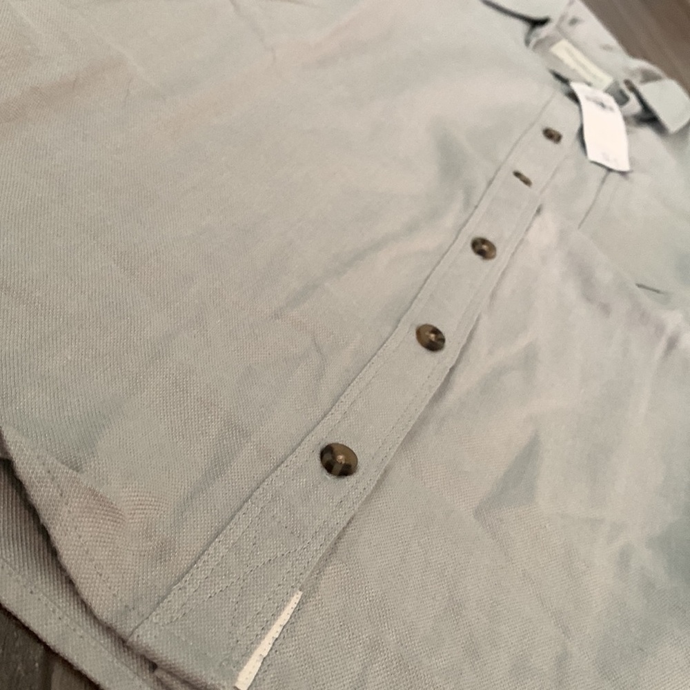 NWT A&F button down - Picture 2 of 4
